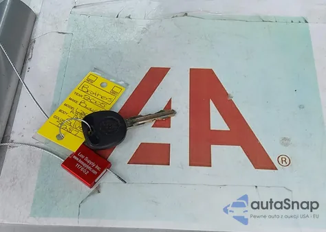 2005 Buick Lacrosse Cx z USA, uszkodzony, nr VIN 2G4WC532151302190